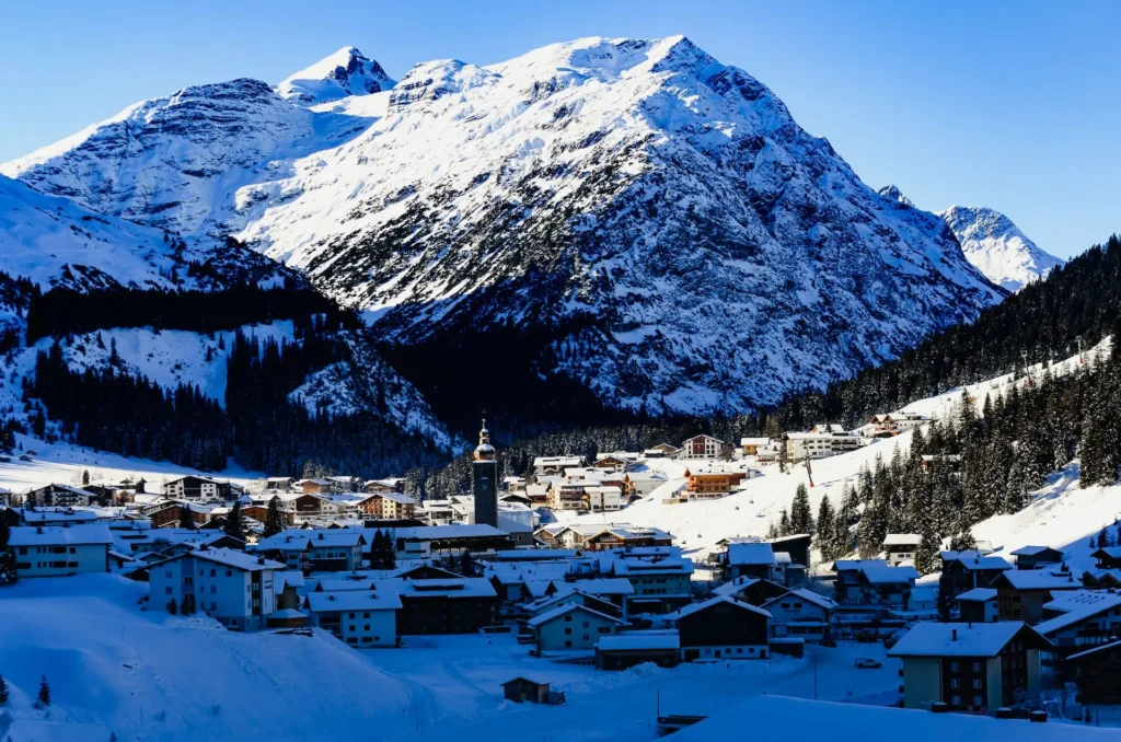 Austrian Alps Exclusive: A Guide to Premier Leisure for Chalet Enthusiasts