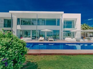 Canopus Soberana · Ibiza